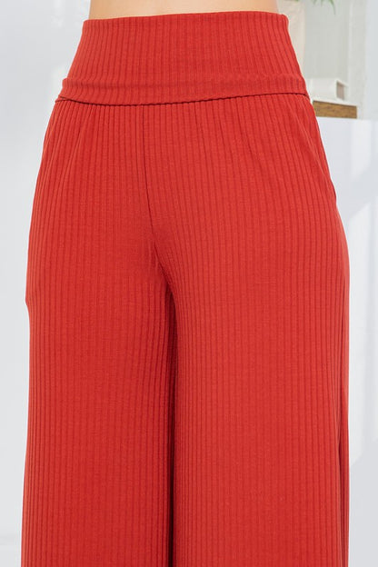 Wide Leg Ribbed Pants With Side Pockets