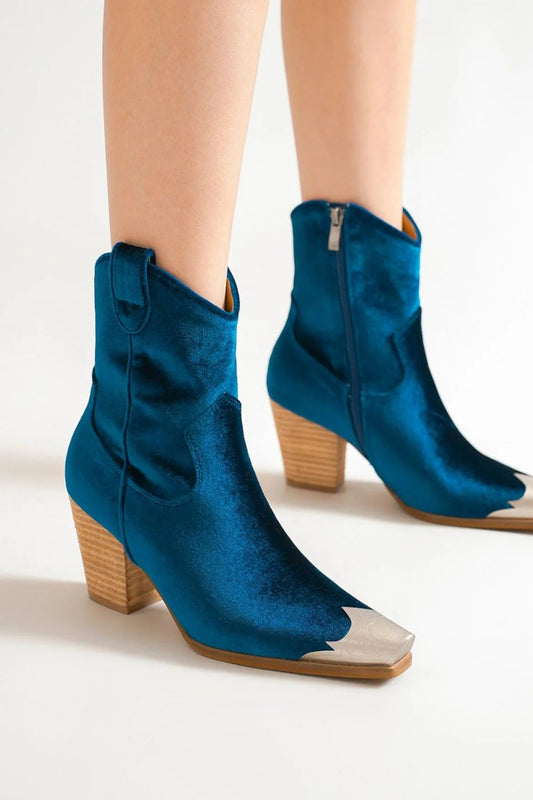 Beast Fashion Velvet Block Heel Boots With Side Zippers